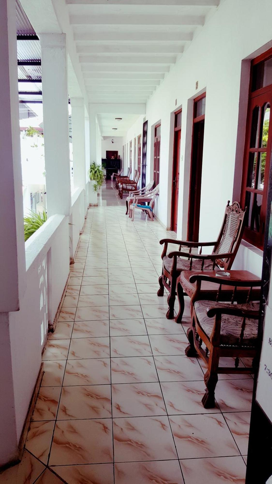 Shanith Guesthouse نيجومبو المظهر الخارجي الصورة