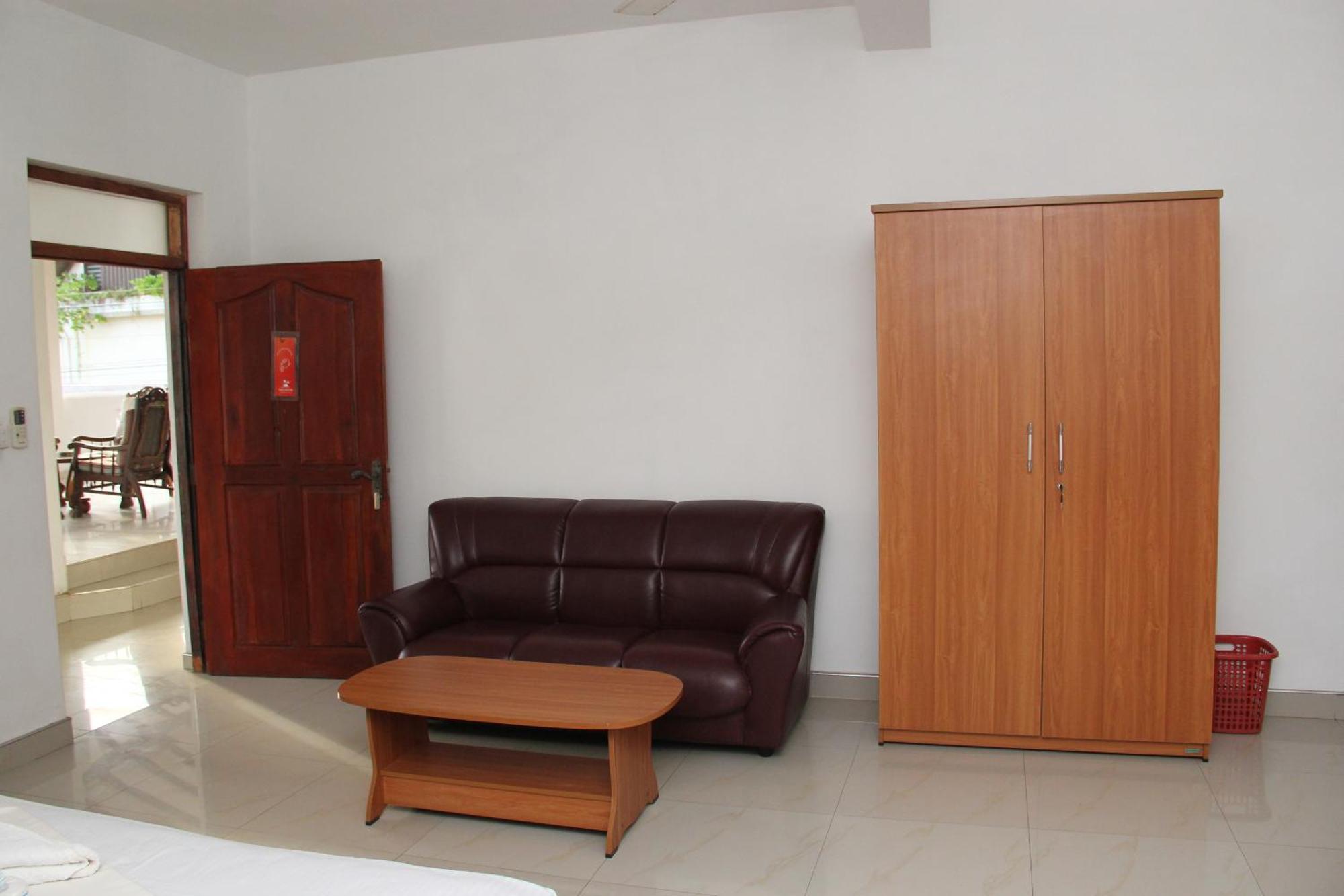 Shanith Guesthouse نيجومبو الغرفة الصورة