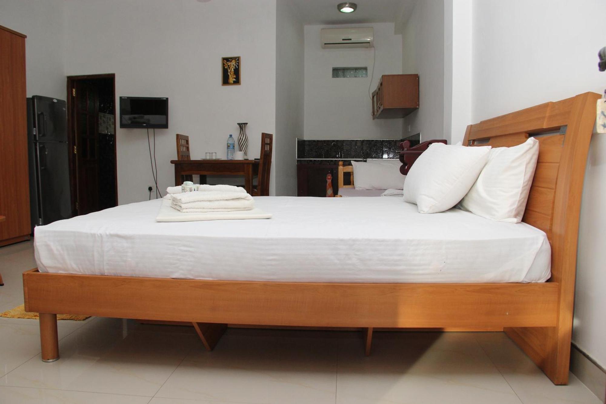 Shanith Guesthouse نيجومبو الغرفة الصورة