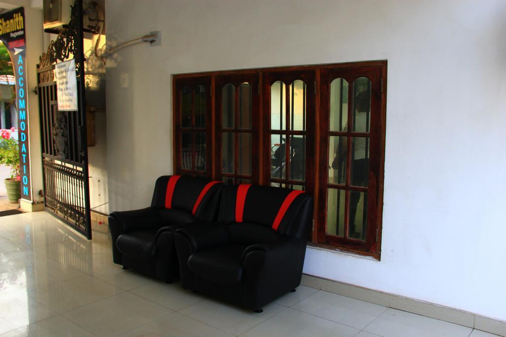 Shanith Guesthouse نيجومبو المظهر الخارجي الصورة