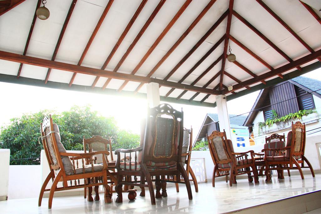 Shanith Guesthouse نيجومبو المظهر الخارجي الصورة