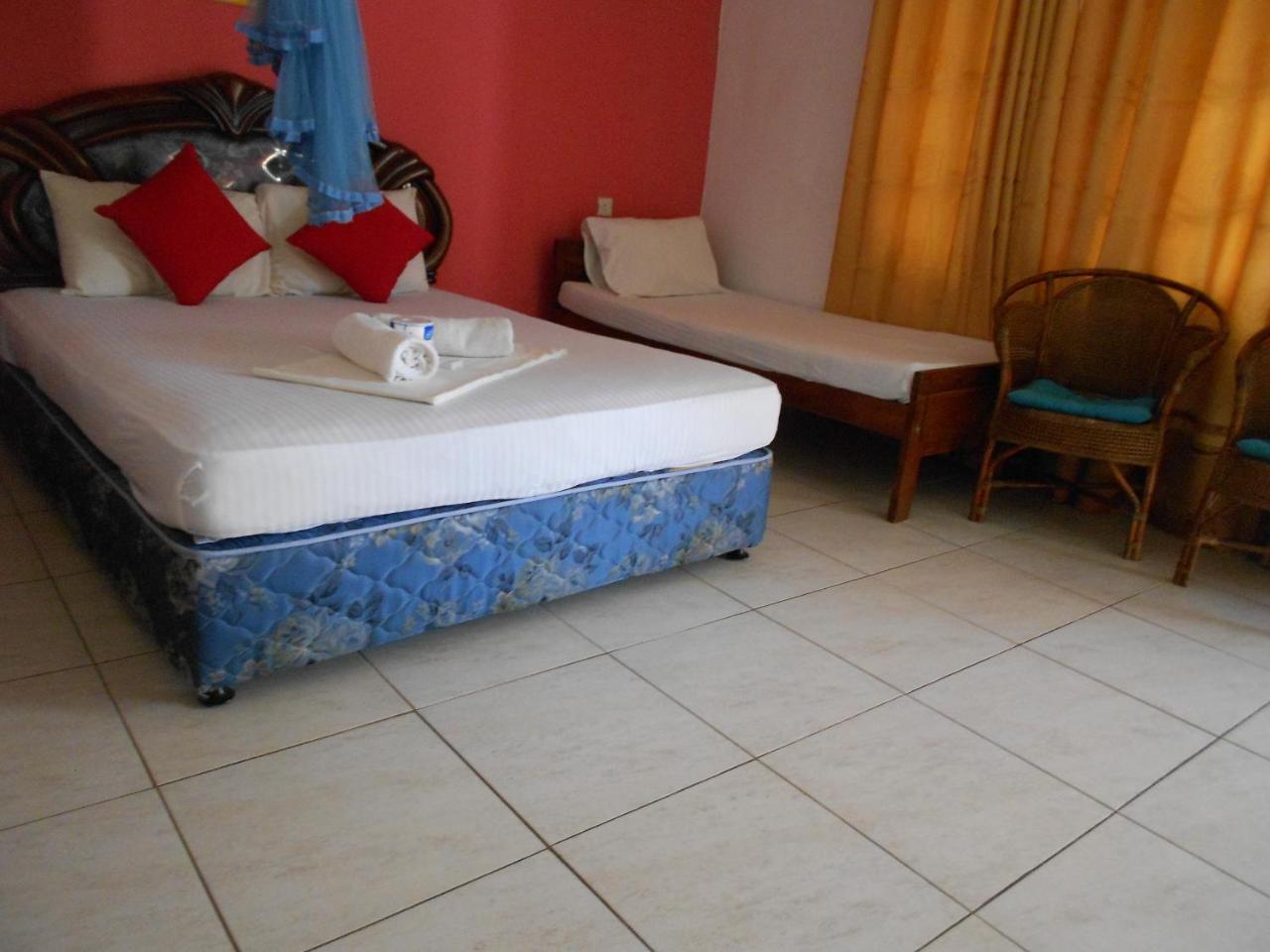 Shanith Guesthouse نيجومبو المظهر الخارجي الصورة
