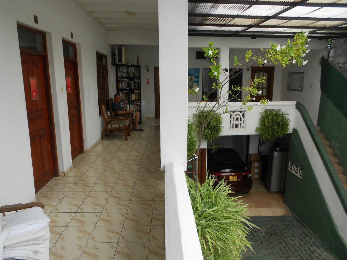 Shanith Guesthouse نيجومبو المظهر الخارجي الصورة